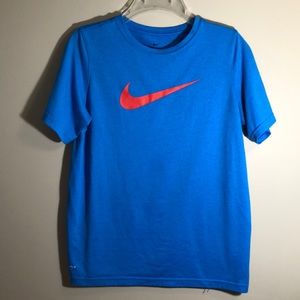 NIKE DRI FIT SHORT SLEEVE SHIRT BLUE W/RED SWOOSH